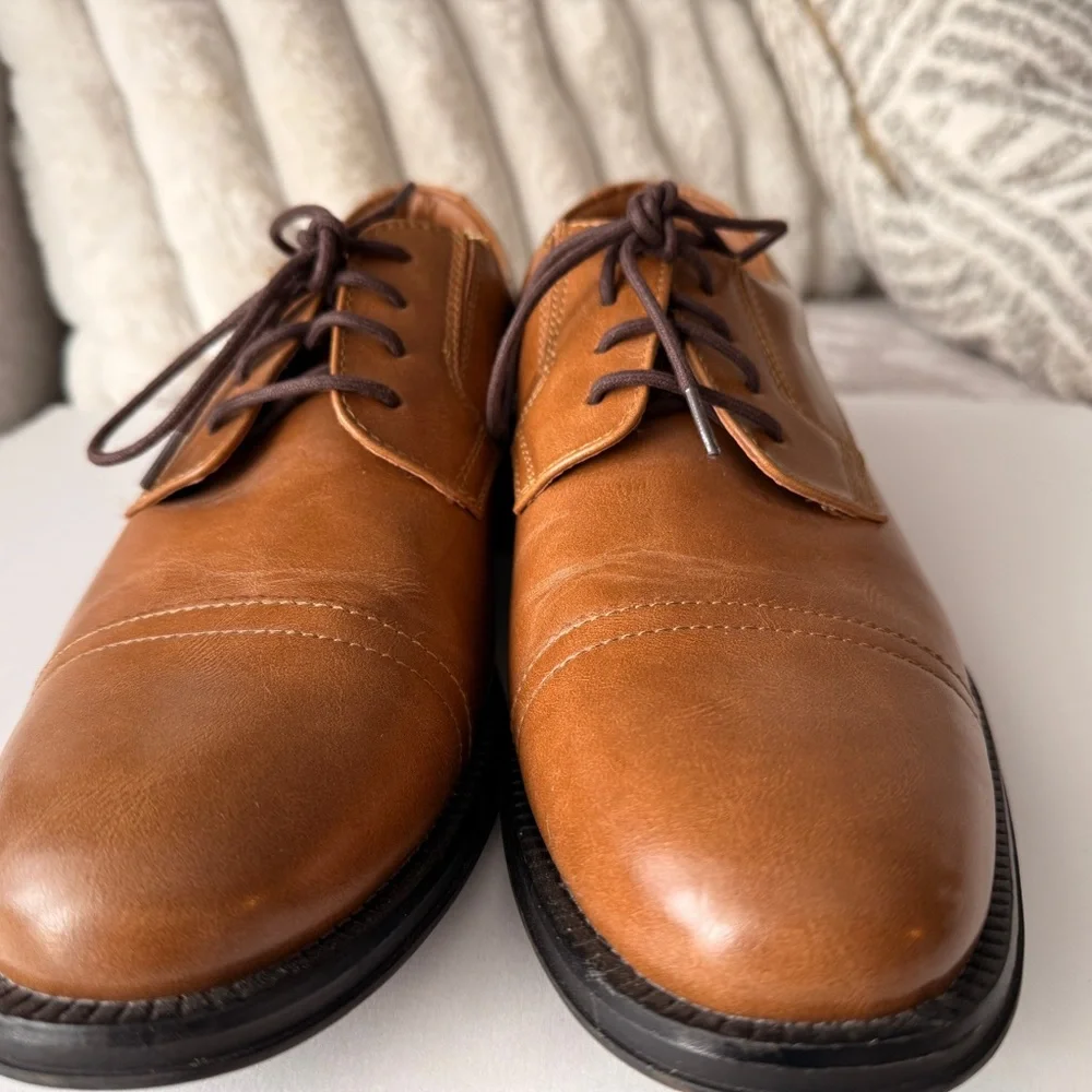 Dress Shoes Men’s Size 8.5 Brown Faux Leather - Elegant‎ - Picture 3 of 6